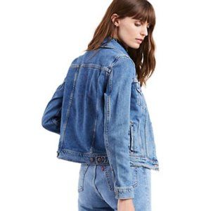 Nice Levi's Trucker Vintage jacket sz L